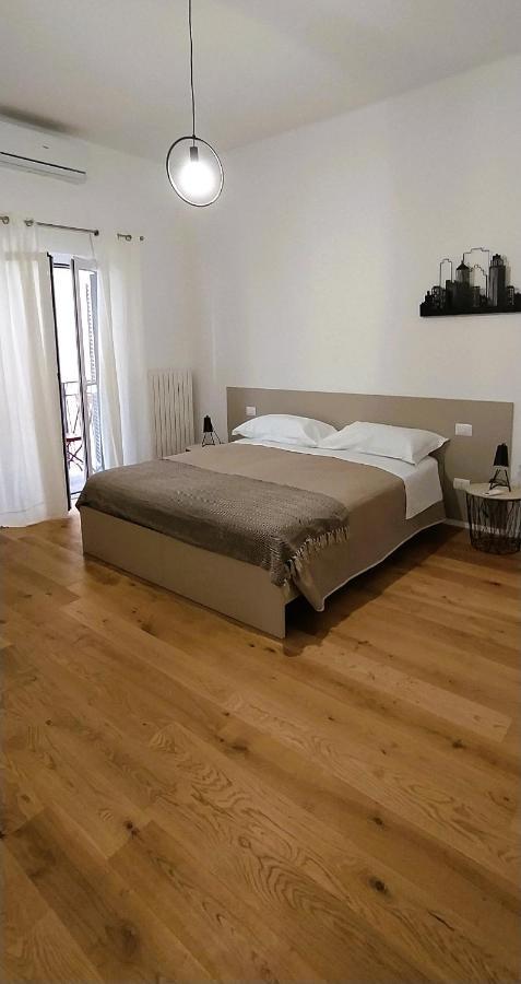 Via Genova 31 Apartment Bari Bagian luar foto